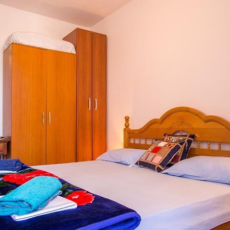 City Apartments Gosposhtina Budua Esterno foto