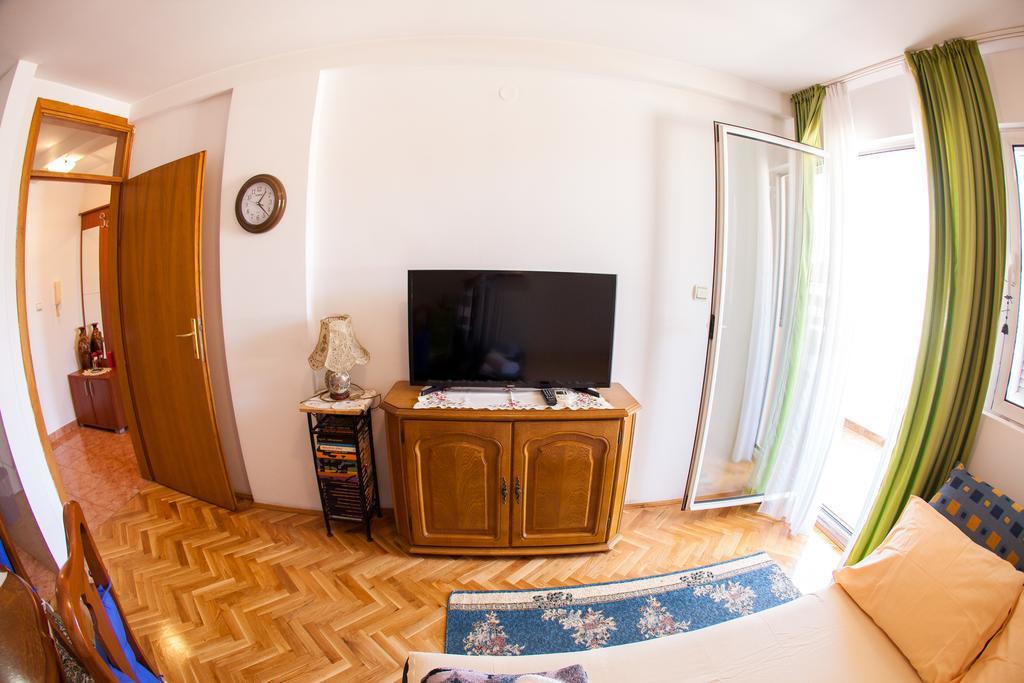 City Apartments Gosposhtina Budua Esterno foto