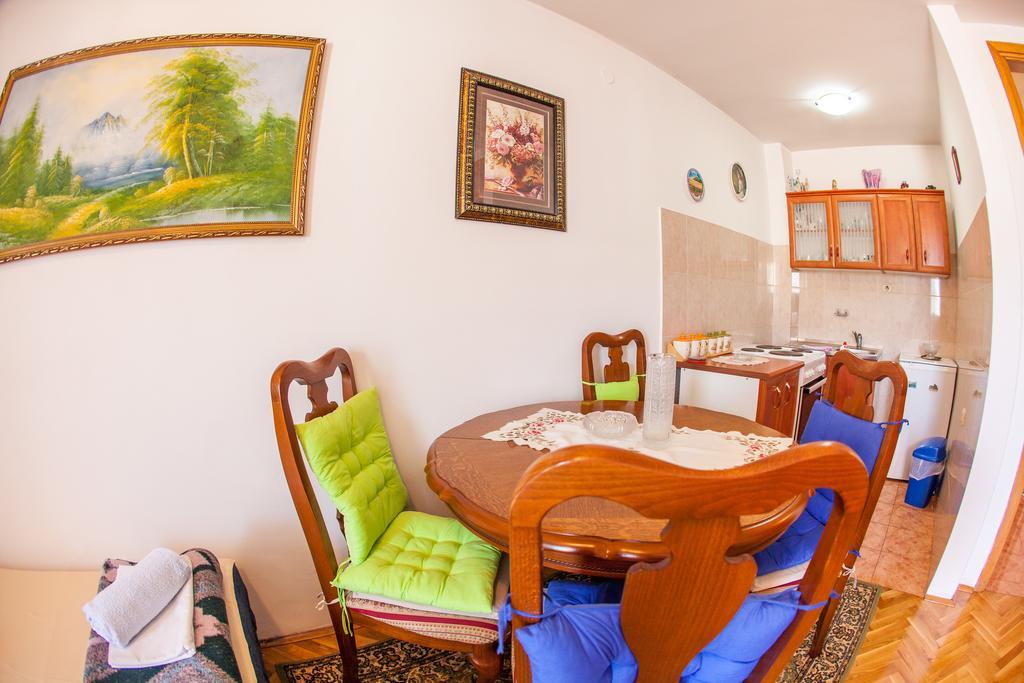 City Apartments Gosposhtina Budua Esterno foto